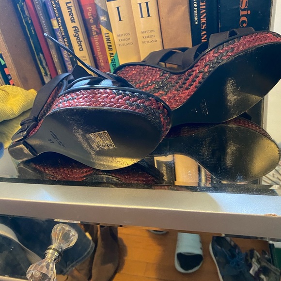 Bottega Veneta wedge authentic everything I own or sell is authentic - Picture 4 of 5